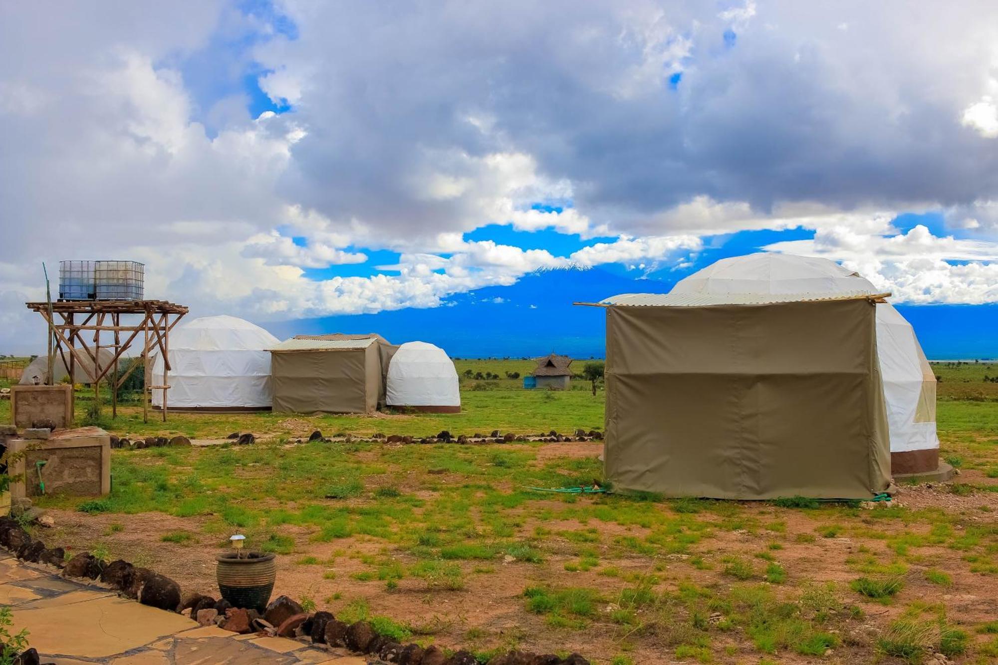 Готель Little Amanya Camp Амбоселі Екстер'єр фото